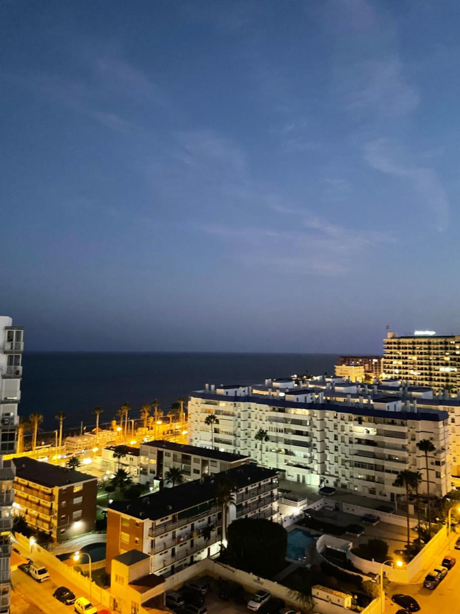 Benalmadena ,Apartamento-Estudio Primera Linea De Playa 외부 사진